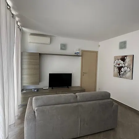 Seahouse 114 *