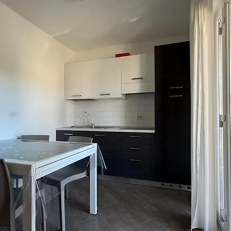 Seahouse 114 3* مالي لوشينغْ