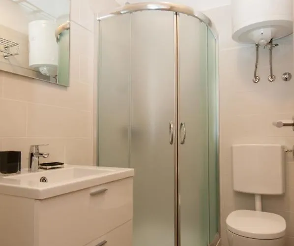 Seahouse 114 مالي لوشينغْ