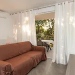 Seahouse 114 Aparthotel 3*