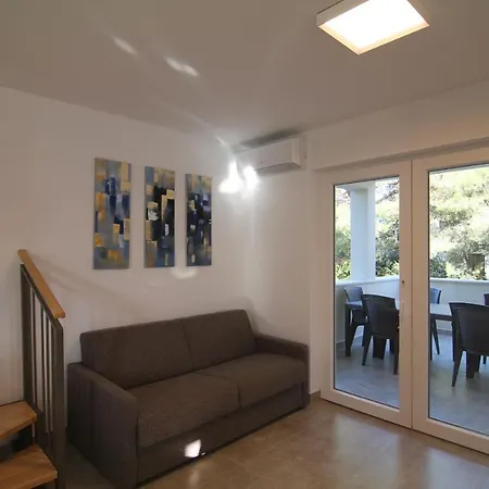 Ξενοδοχείο με διαμερίσματα Seahouse 114 Mali Lošinj