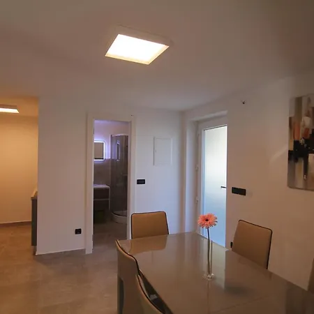 Ξενοδοχείο με διαμερίσματα Seahouse 114 3*