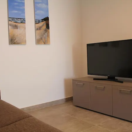 Seahouse 114 3* マリ・ロシニュ