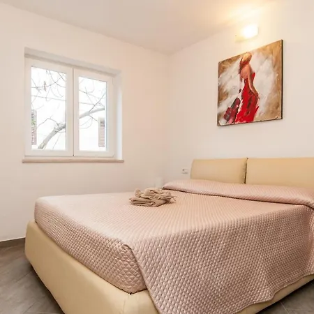 Seahouse 114 アパートホテル