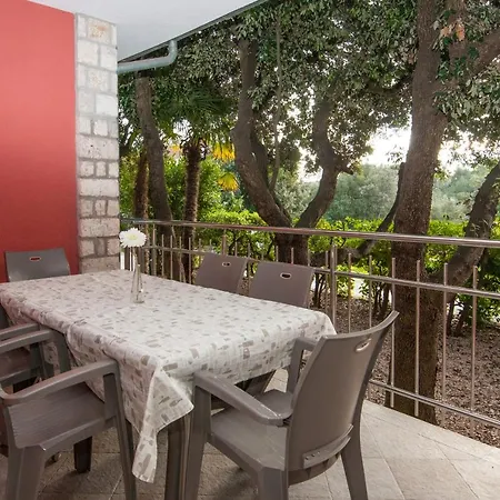 Seahouse 114 マリ・ロシニュ