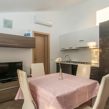 Hotel apartamentowy Seahouse 114 Mali Lošinj