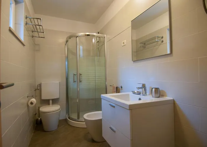 Seahouse 114 3* 木洛希尼